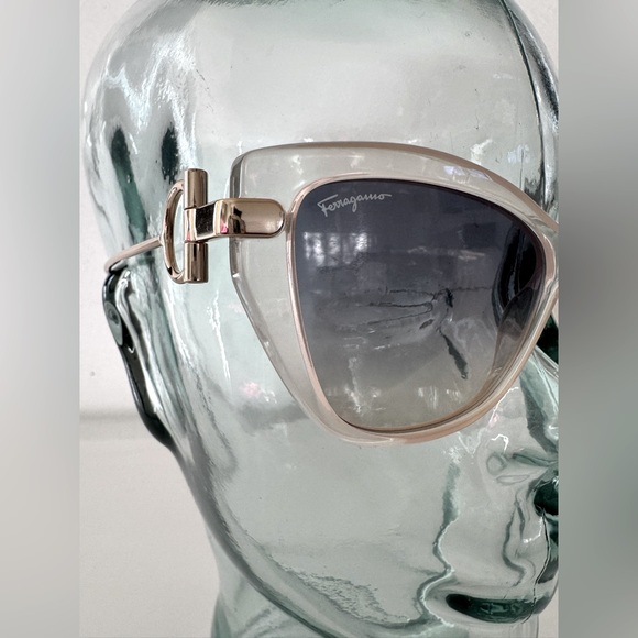 Ferragamo Cat Eye Sunglasses 55 mm Clear Nude Retro Sunglasses Vintage Designer - Picture 6 of 13
